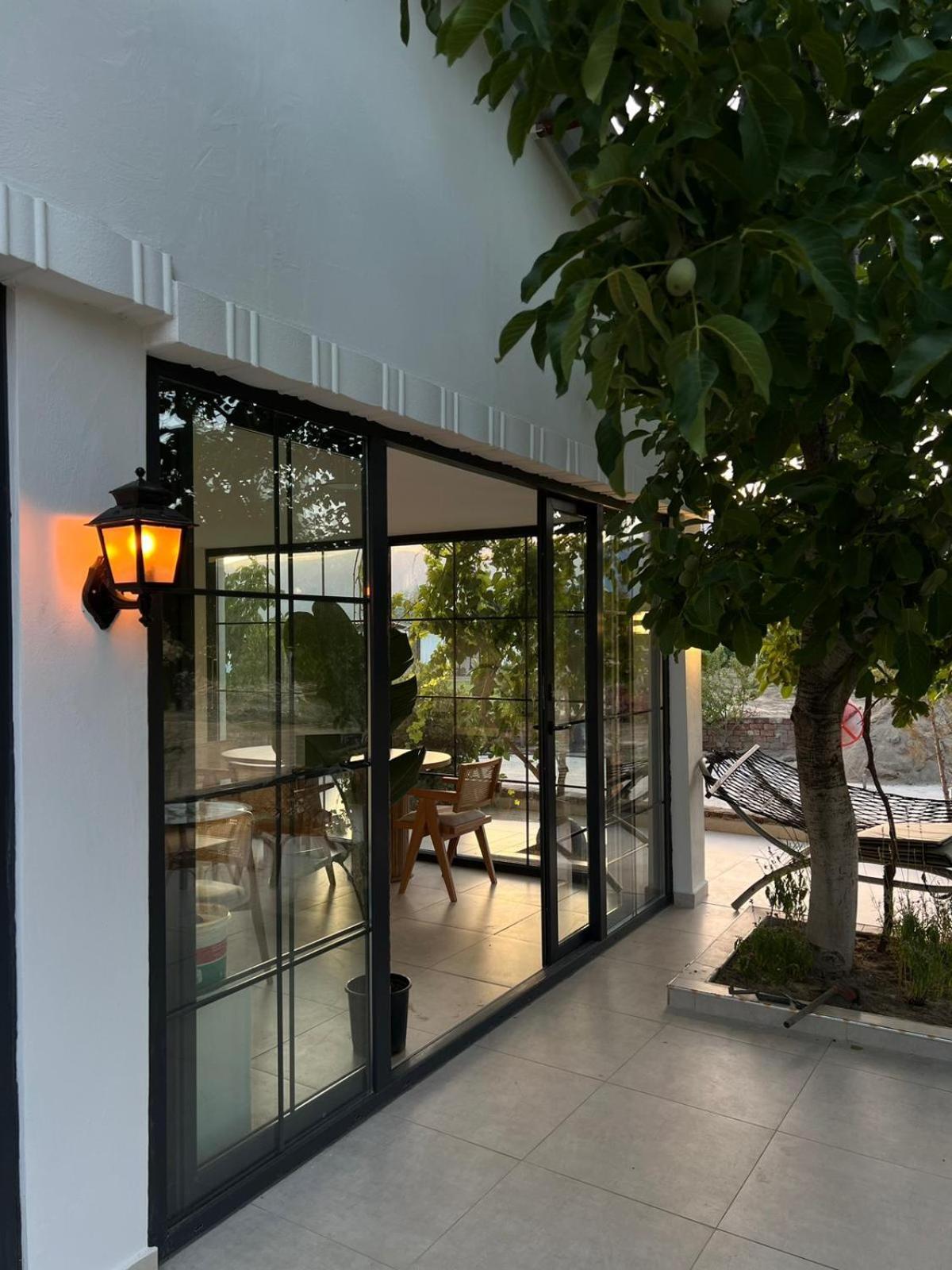 Aparthotel Casa Mora Edremit  Esterno foto
